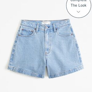 Abercrombie & Fitch High Rise Dad Short